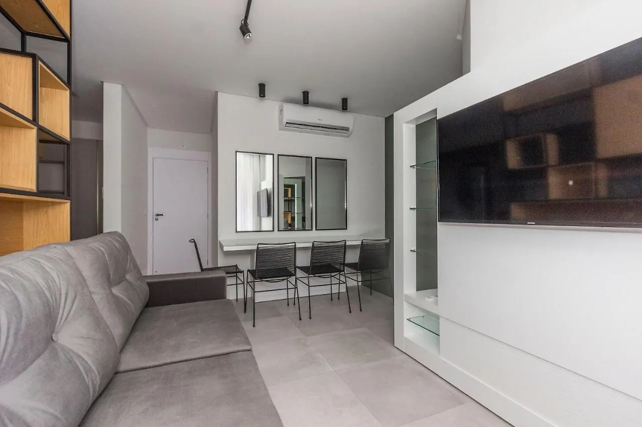 Porto Madero 301 - Apartamento Moderno Em Condominio Com Piscina E Academia No Rooftop No Centro De Bombinhas.