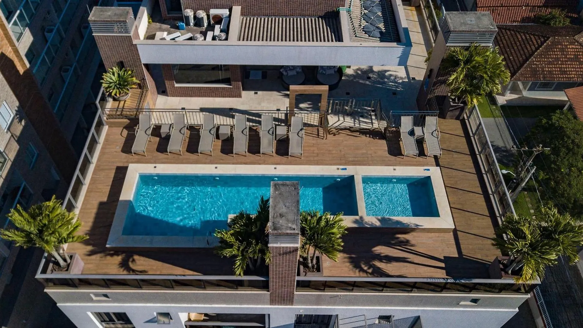 公寓 Porto Madero 301 - Apartamento Moderno Em Condominio Com Piscina E Academia No Rooftop No Centro De Bombinhas.
